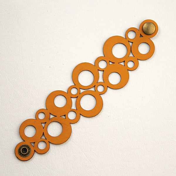 Mid Cen Mod Circle Leather Bracelet
