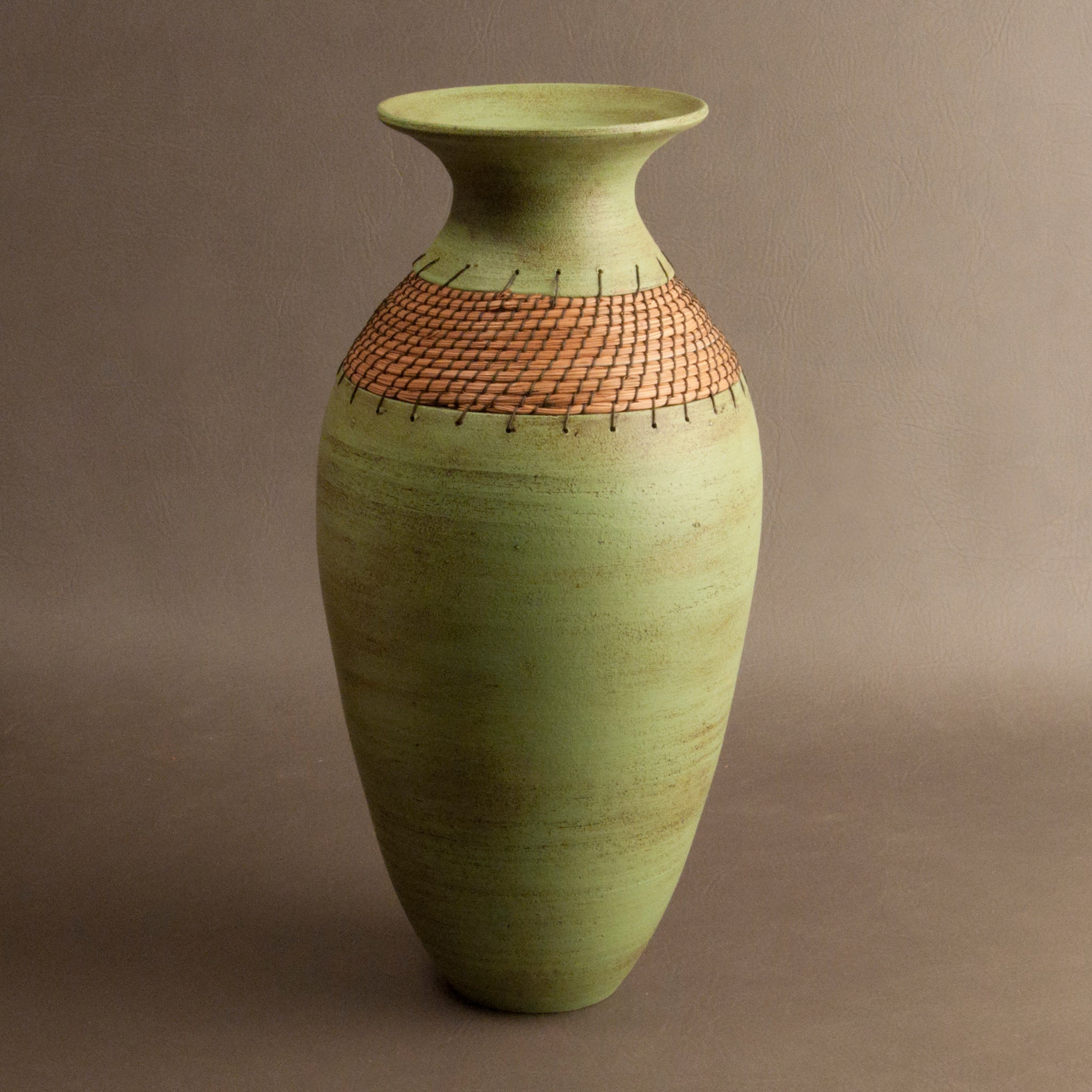Large Vase With Rim